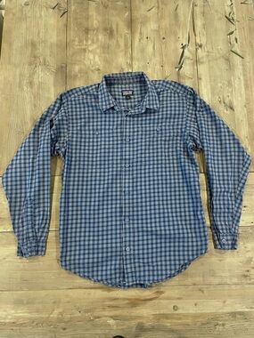 100% Organic Cotton Patagonia Men's Blue Plaid Button-Down Shirt